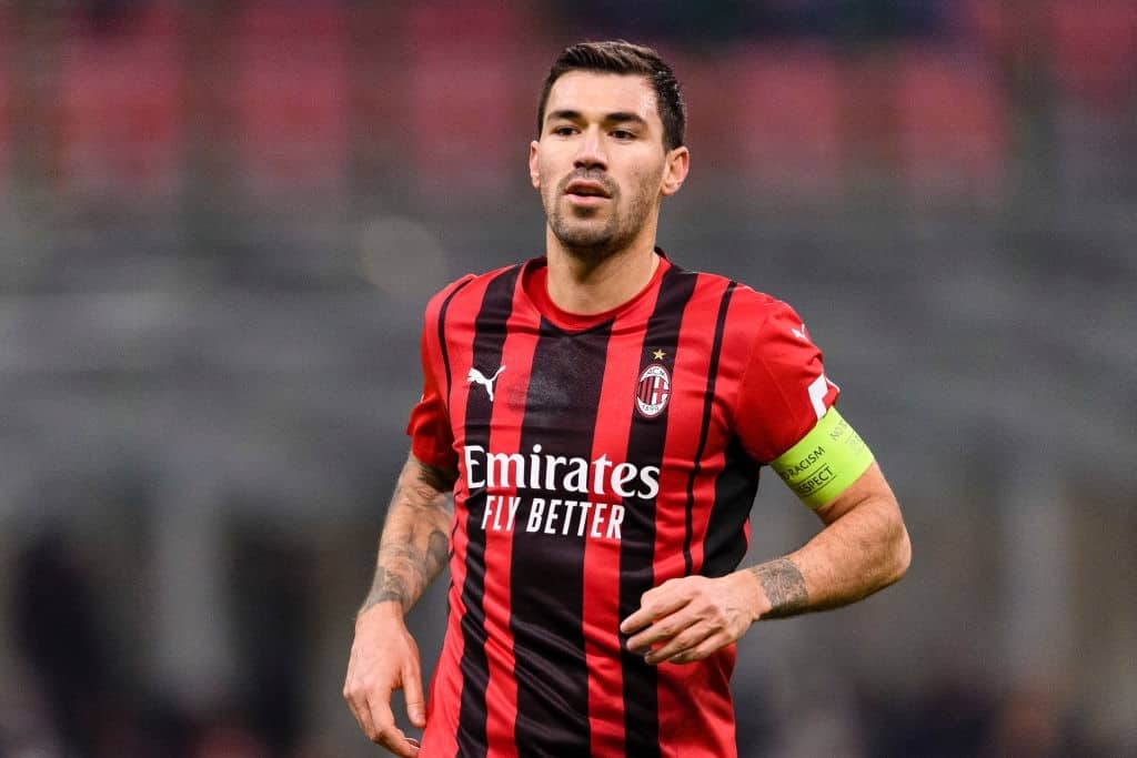 MILAN, ITALY - DECEMBER 07: Alessio Romagnoli of AC Milan walks in the field during the UEFA Champions League group B match between AC Milan and Liverpool FC at Giuseppe Meazza Stadium on December 7, 2021 in Milan, Italy. (Photo by Marcio Machado/Eurasia 