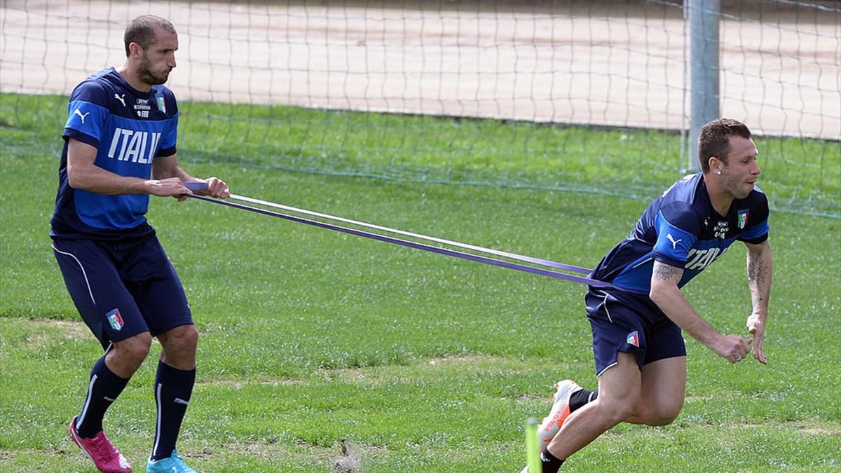 Chiellini: "Sono sempre stato innamorato di Cassano, talento pazzesco, mi sono trovato bene con lui"