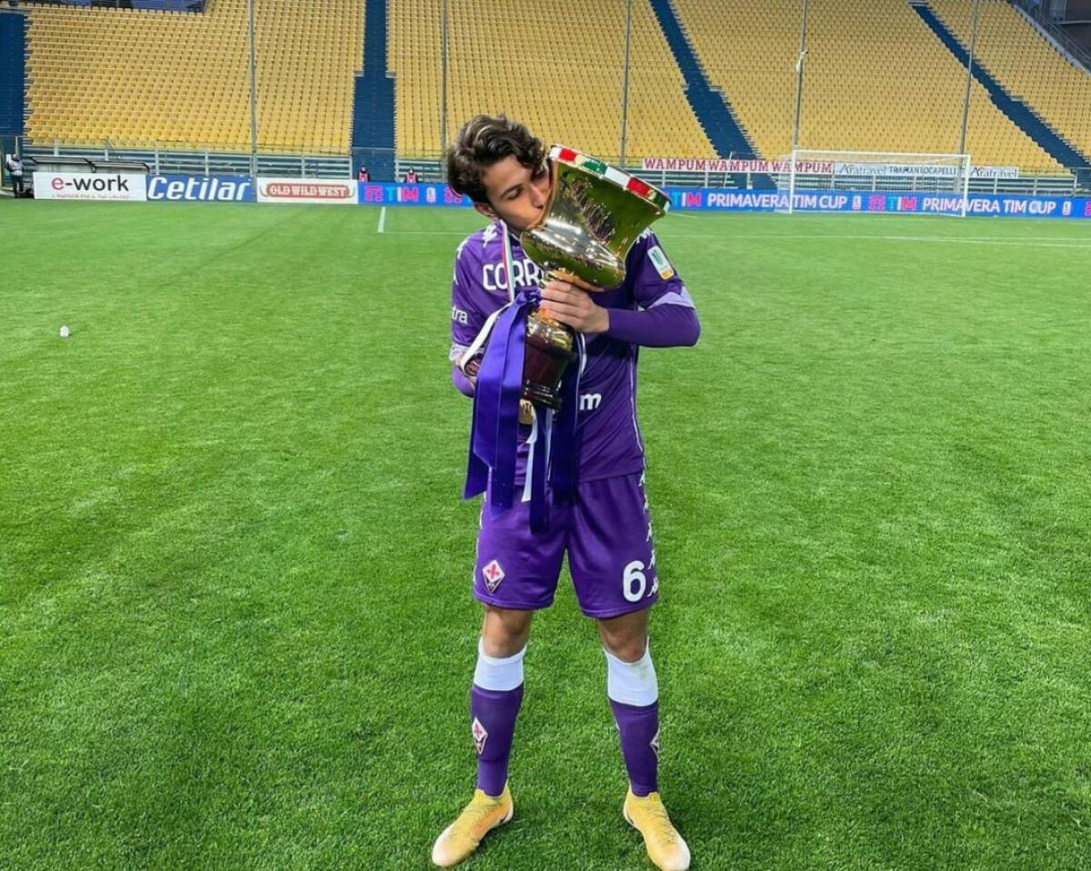 La Pro Vercelli nel futuro di capitan Corradini. Il difensore lascerà la Fiorentina in prestito - Corradini