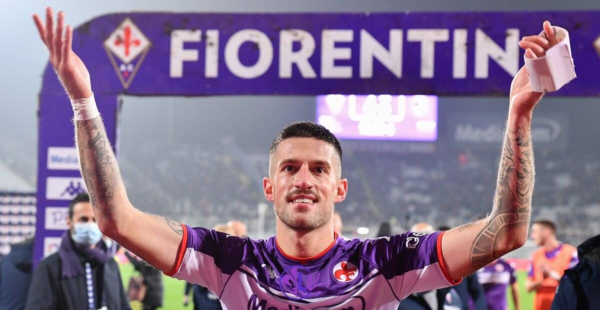 Biraghi: "C'è entusiasmo, ma piedi per terra: sarà un campionato difficile. Vogliamo fare meglio dello scorso anno" - Firenze, stadio A.Franchi, 20.11.2021, Fiorentina-Milan, foto Lisa Guglielmi. Copyright Labaroviola.com