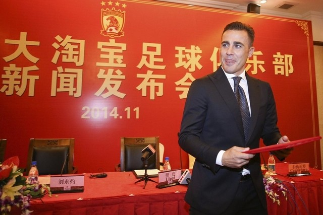Cannavaro rivela: "Fui vicino alla panchina della Fiorentina, ma la società cinese mi bloccò"