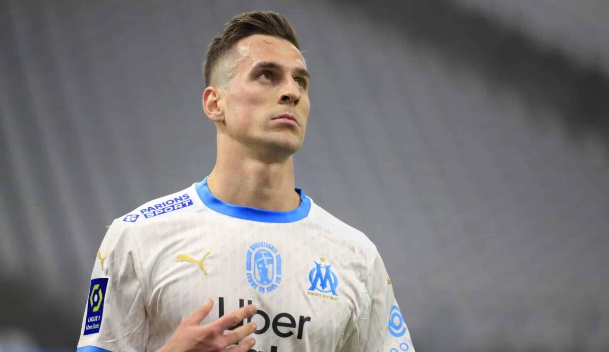 Dopo il rifiuto alla Fiorentina la carriera di Milik si è abissata, adesso alla Juventus per fare la riserva - 