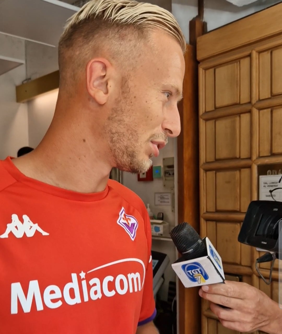 Le prima parole di Barak da giocatore della Fiorentina: "Sono molto contento della qualificazione"