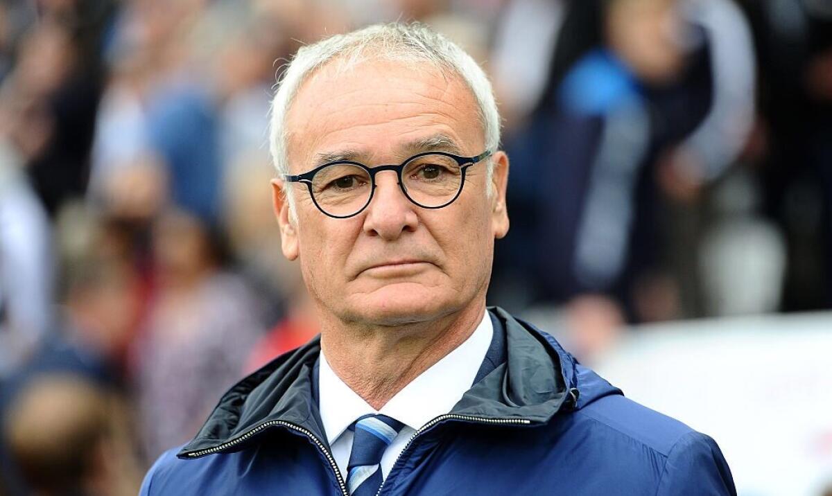 Ranieri: “Dico sì al ritorno di Bati alla Fiorentina, le bandiere servono. Gli andrebbe studiato un ruolo” - LEICESTER, ENGLAND - SEPTEMBER 17 : Manager Claudio Ranieri of Leicester City at King Power Stadium ahead of the Barclays Premier League match between Leicester City and Burnley at the King Power Stadium on September 17th , 2016 in Leicester, United 