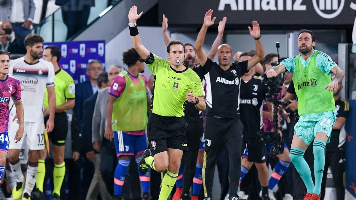 Nessun arbitro ha sbagliato in Juventus-Salernitana. Marcenaro sarà quarto uomo in Fiorentina-Verona - 