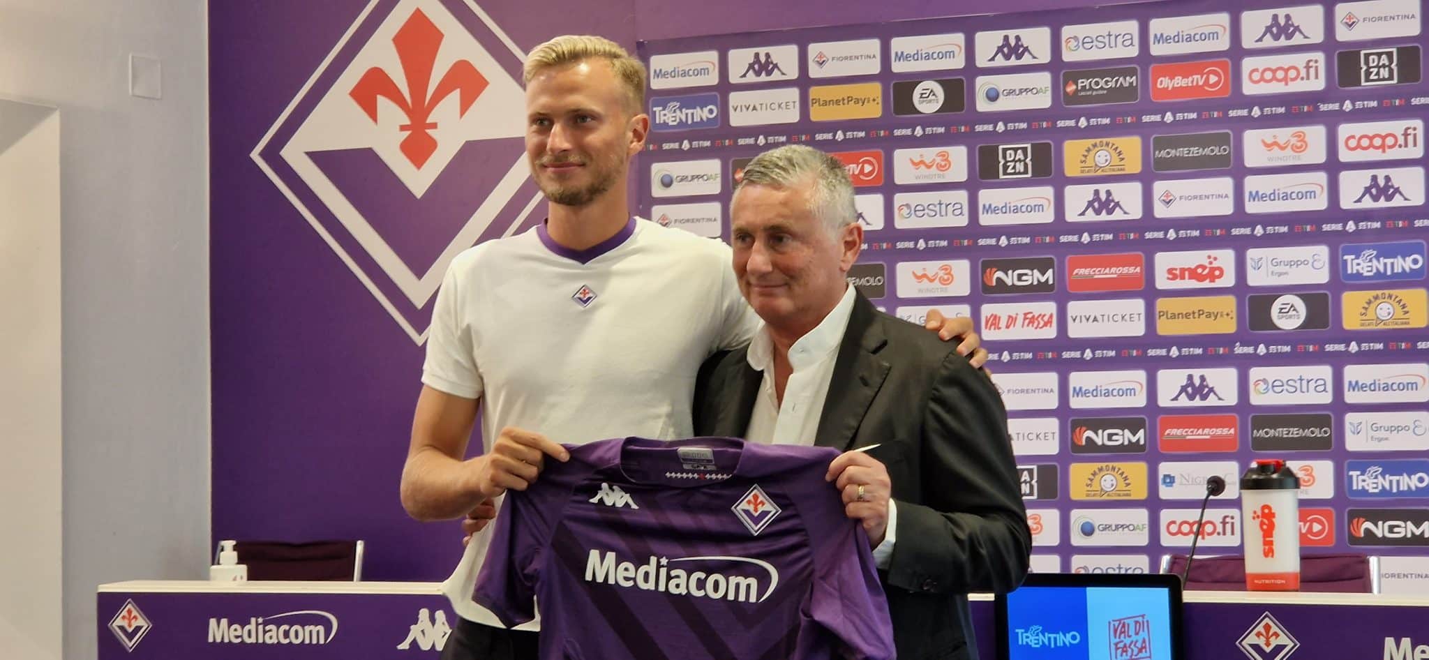 Pradè: "Fischi giusti, con l'Empoli cose normali. Ikonè soffre. Obbligati ad aspettare Jovic e Cabral"