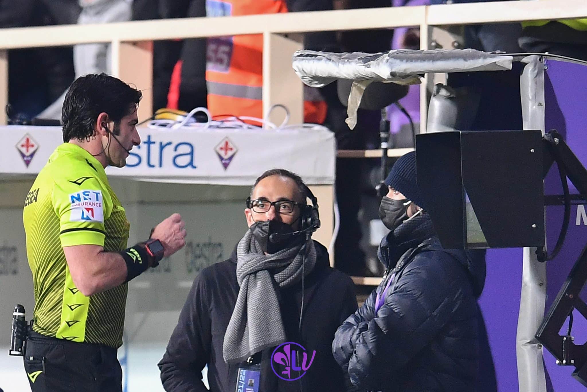 L'arbitro Fabio Maresca al VAR