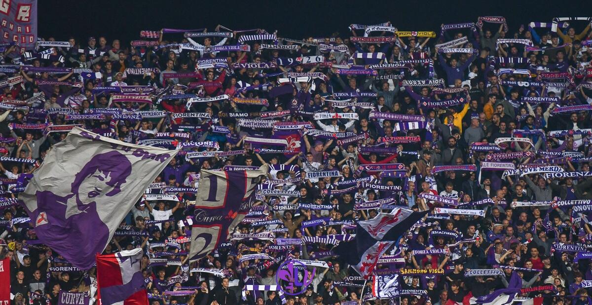 Nazione, tifosi Inter sparsi per tutto lo stadio: Digos al lavoro sulle immagini della “Maratona” dove ci sono state zuffe  - Firenze, stadio A.Franchi, 10.10.2022, Fiorentina-Lazio, foto Lisa Guglielmi. Copyright Labaroviola.com