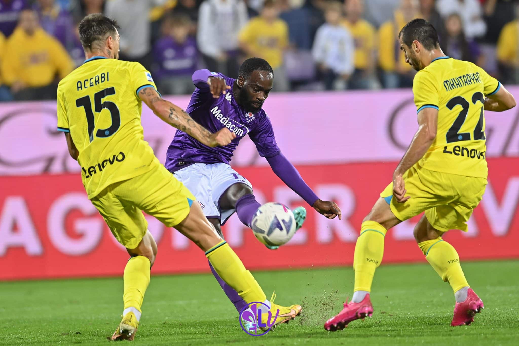 Jonathan Ikonè (ACF Fiorentina) segna il 2-2