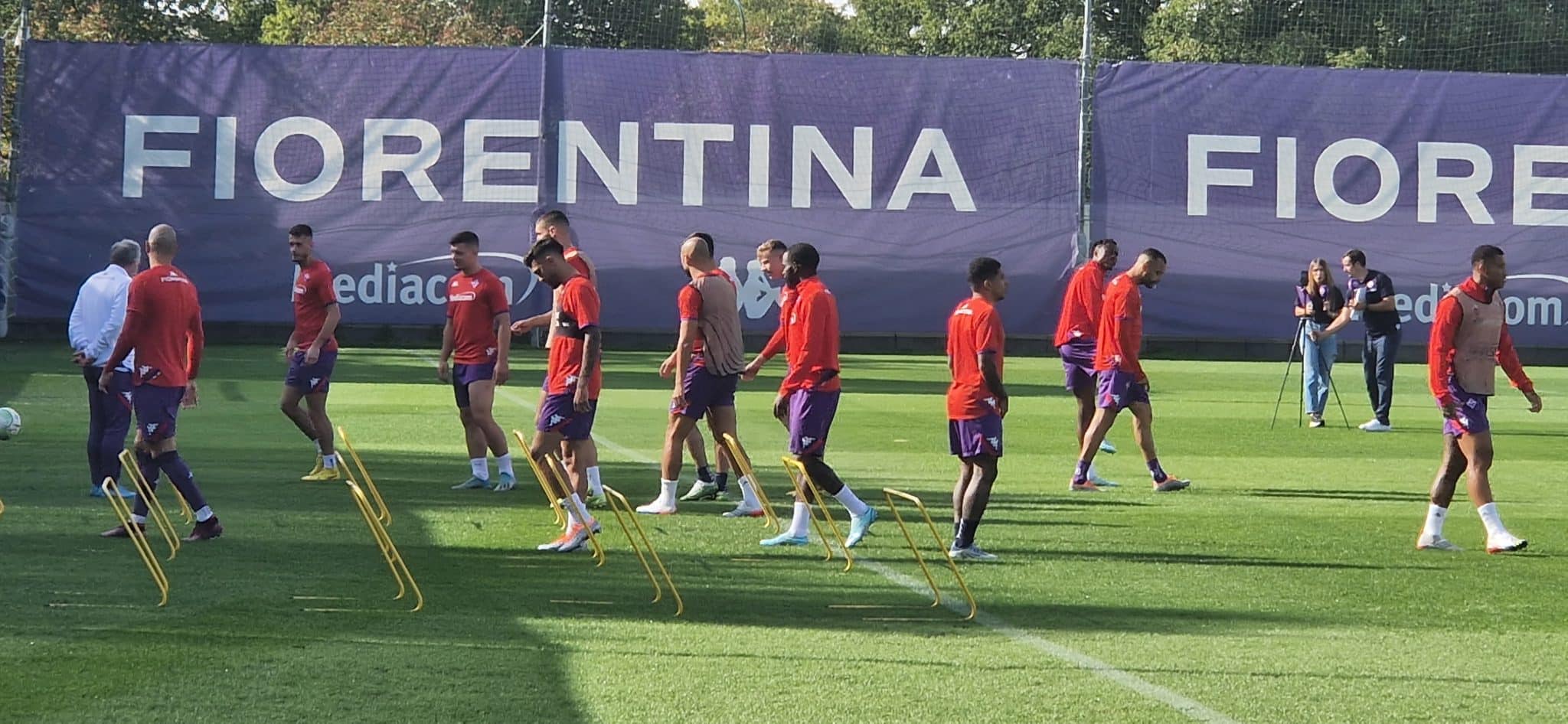 Allenamento Fiorentina, tutti presenti tranne Sottil. Italiano schiera Zurkowski tra i possibili titolari