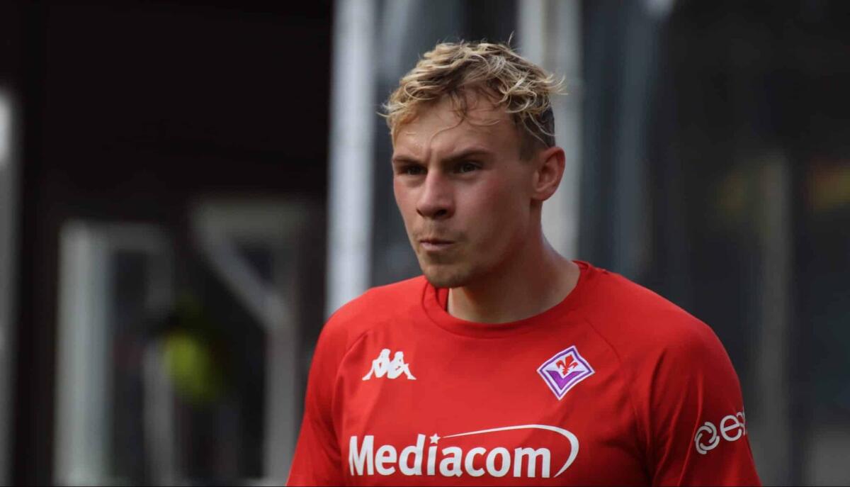 Tuttosport, Zurkowski in rotta con la Fiorentina: si riapre la pista che porta al Torino - Moena, stadio Benatti, 18.07.2022, allenamento, foto Lisa Grelloni. Copyright Labaroviola.com