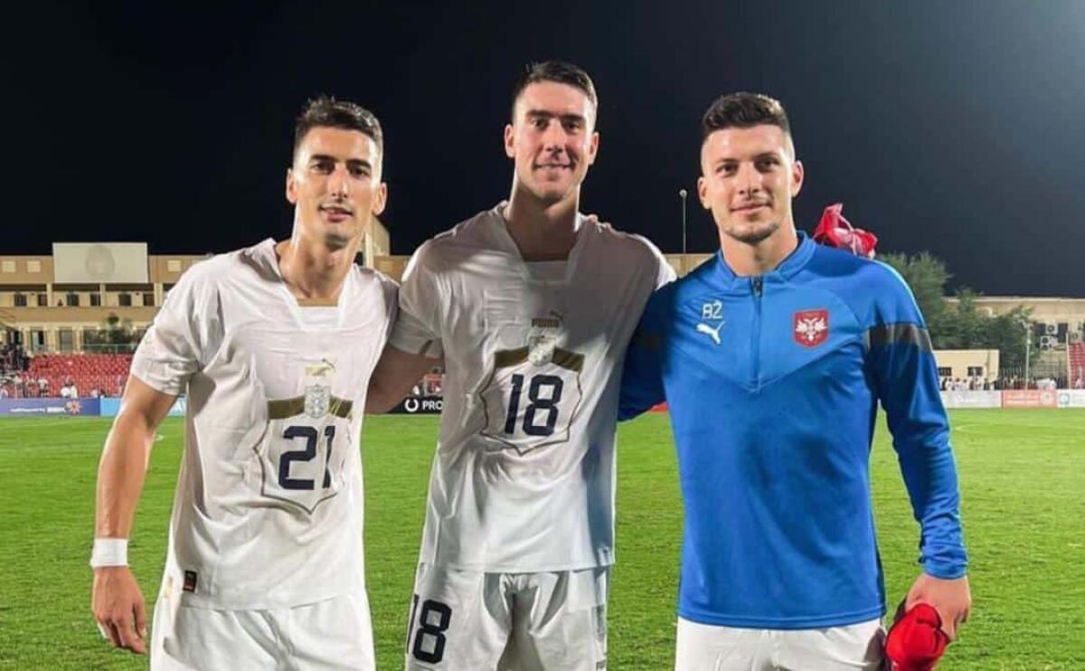 Jovic subito in gol con la Serbia su assist di Vlahovic: il tandem con l'ex Fiorentina funziona - 