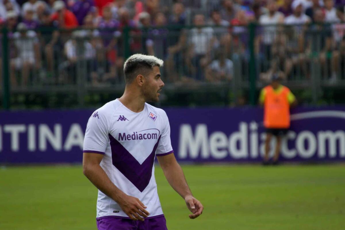 Ritiro a Moena? Barone frena, ci sarà il Viola Park. Nazione: "Ma avviati contatti con il Trentino" - Moena, stadio Benatti, 18.07.2022, allenamento, foto Lisa Grelloni. Copyright Labaroviola.com