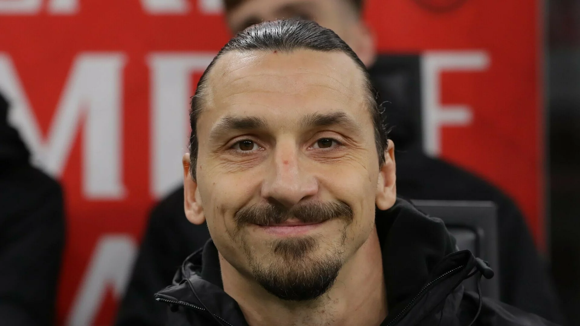Continua la carriera da cabarettista di Ibrahimovic, lunedi condurrà Striscia La Notizia