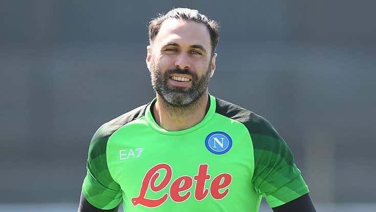 Sirigu ricorda commosso: "Con Astori eravamo compagni anche da avversari, abbiamo condiviso tutto"