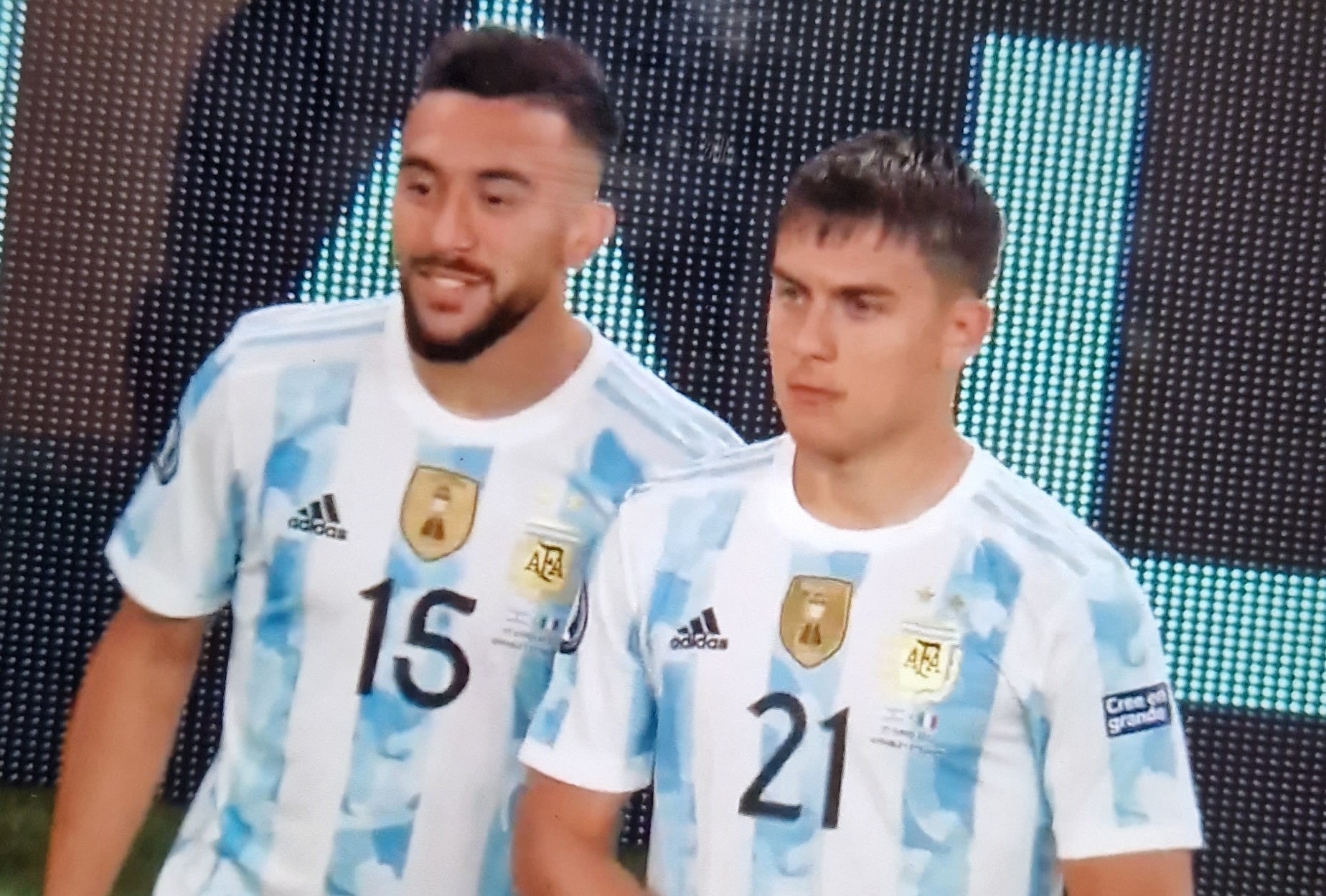 Inizia l'avventura di Nico al Mondiale: allenamento e foto sorridente con gli 'italiani' dell'Argentina