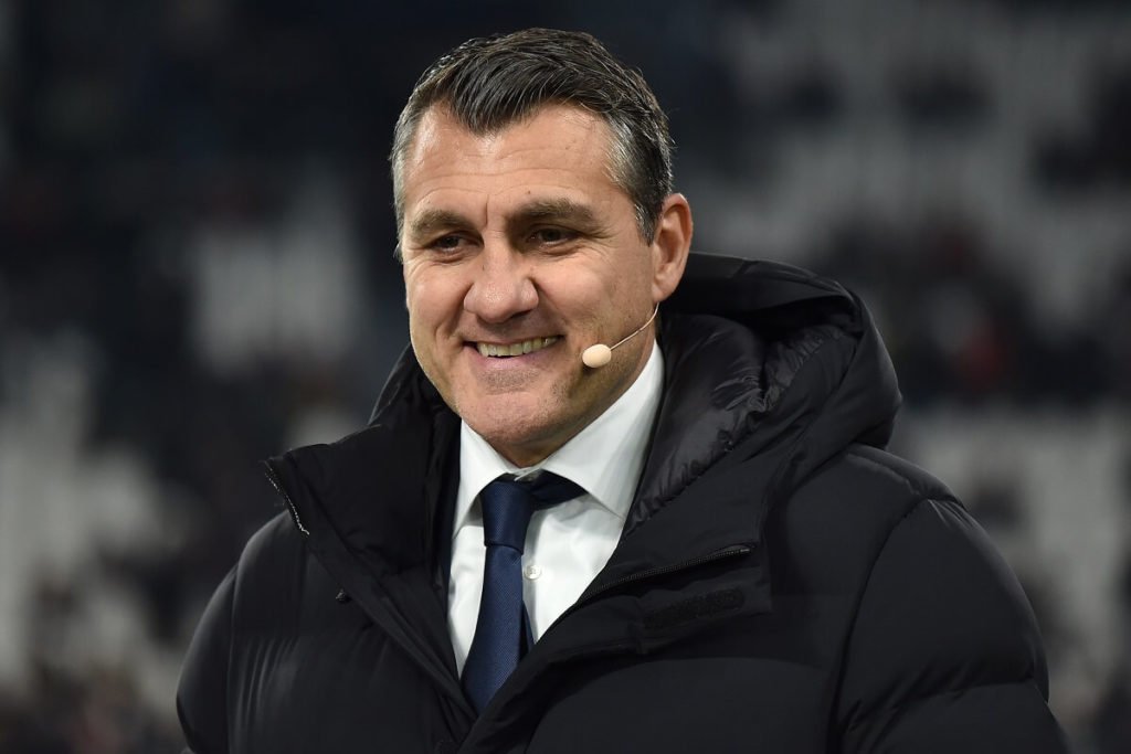 Vieri applaude: "Ero a San Siro, ma che spettacolo vedere giocare questa Fiorentina, meritavano loro"