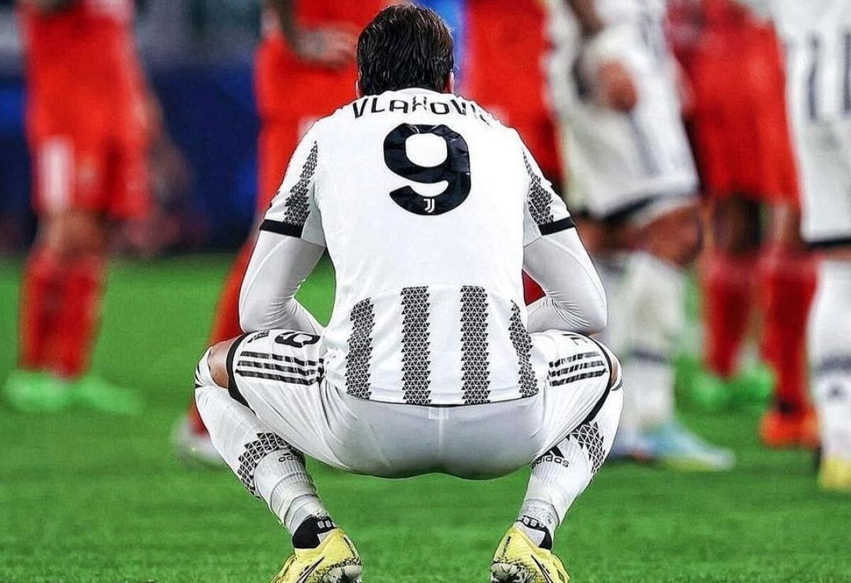 La Juve è già pronta a disfarsi del deludente Vlahovic, pronta un'offerta da 80 milioni dal Chelsea - 