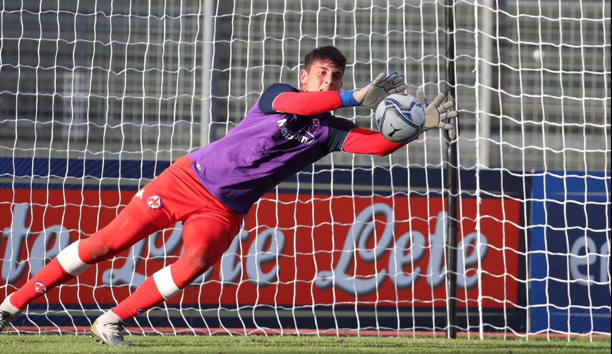 TMW, Fiorentina blinda la stellina Vannucchi: pronto contratto da professionista. Su di lui c'era il PSG - 