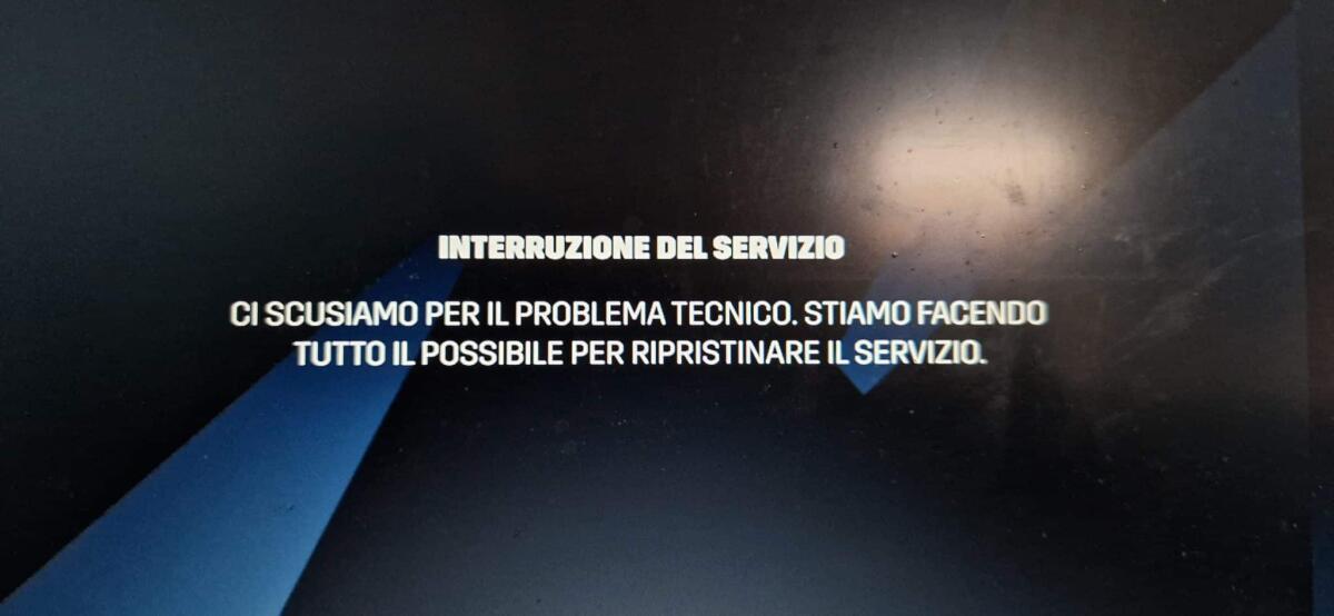Problema tecnico di Dazn per Fiorentina-Borussia: "Interruzione del servizio, ci scusiamo" - 