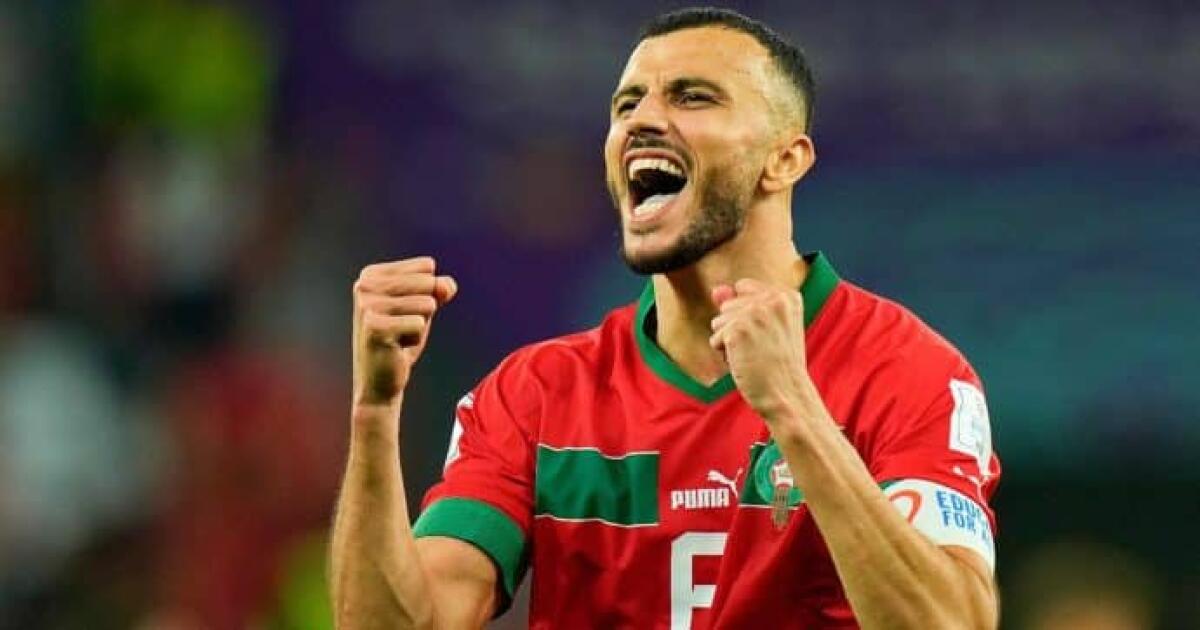 Dalla Turchia: la Fiorentina pensa a Saiss, capitano del Marocco. Ci sono anche Lille e Valencia - Morocco's Romain Saiss reacts after winning during a penalty shootout of the World Cup round of 16 soccer match between Morocco and Spain, at the Education City Stadium in Al Rayyan, Qatar, Tuesday, Dec. 6, 2022. (AP Photo/Francisco Seco) 

Associate
