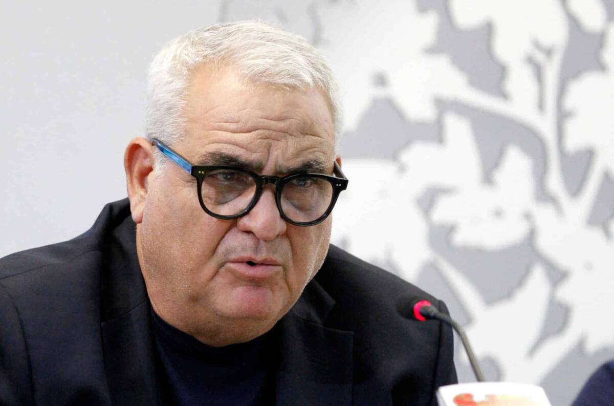 Sentite Corvino: "Vlahovic è passato dalla Fiorentina alla Juve ma mai al top della condizione" - 
