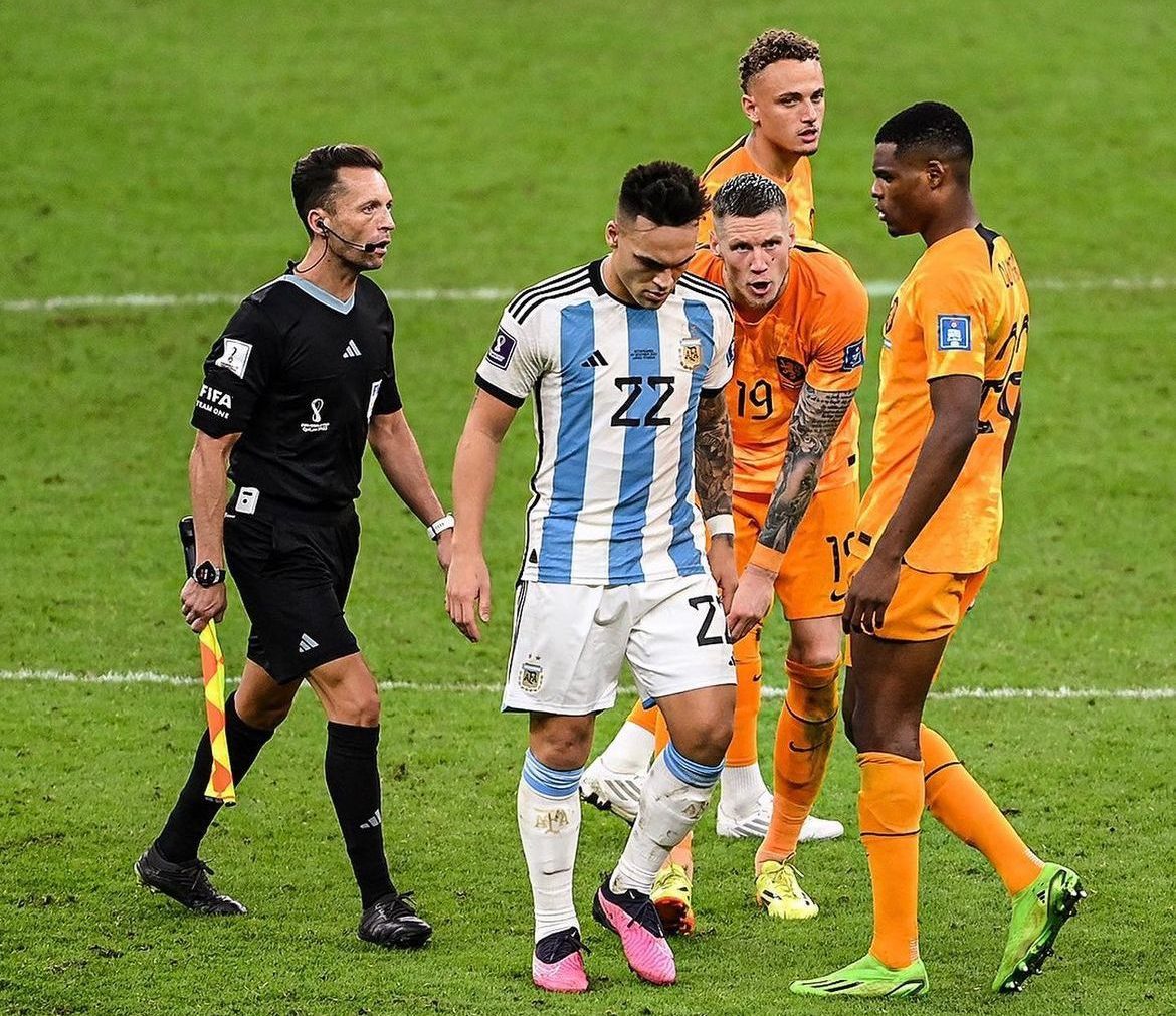 Dumfries e gli olandesi a infastidire tutti i rigoristi dell'Argentina. Cosi nasce la reazione albiceleste