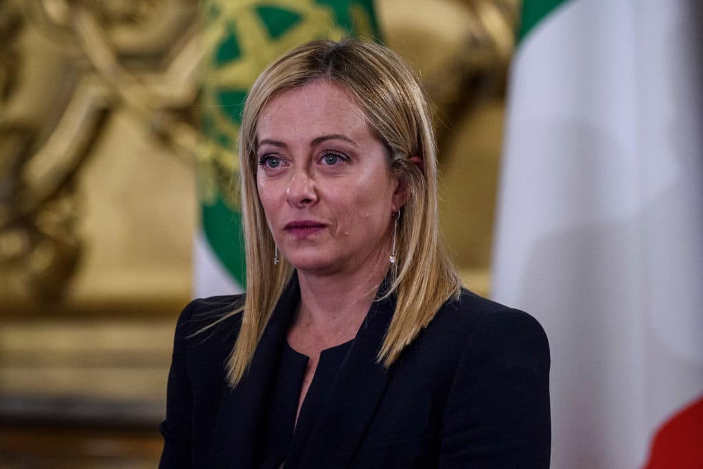 Giorgia Meloni sta con la Fiorentina: secco no allo spalma debiti per le tasse non pagate dei club di A