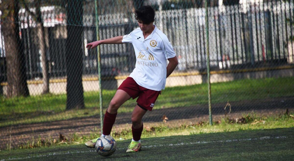 La Fiorentina acquista dal Trastevere il 2005 Scuderi che ha già otto presenze in Serie D - 