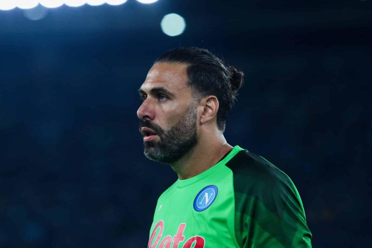 Il Corriere dello Sport, Opzione di rinnovo nel contratto di Sirigu con la Fiorentina - 