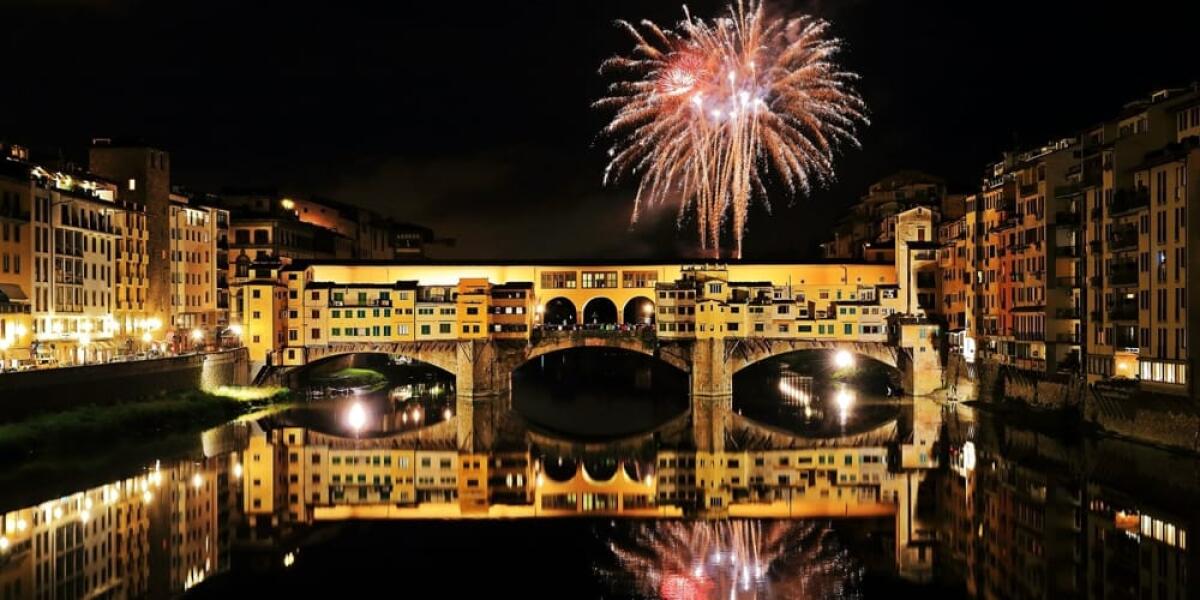 LABAROVIOLA AUGURA A TUTTI I LETTORI E AI TIFOSI DELLA FIORENTINA UN FELICE ANNO - 