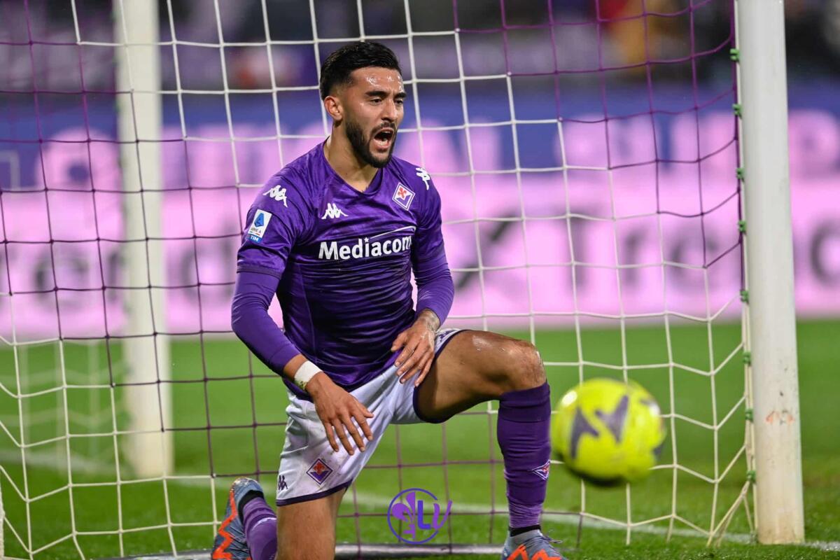 Sentite Repubblica: “Due miracoli per rimettere in piedi la stagione: uno Italiano l'altro Barone" - Nicolas Gonzalez (ACF Fiorentina)