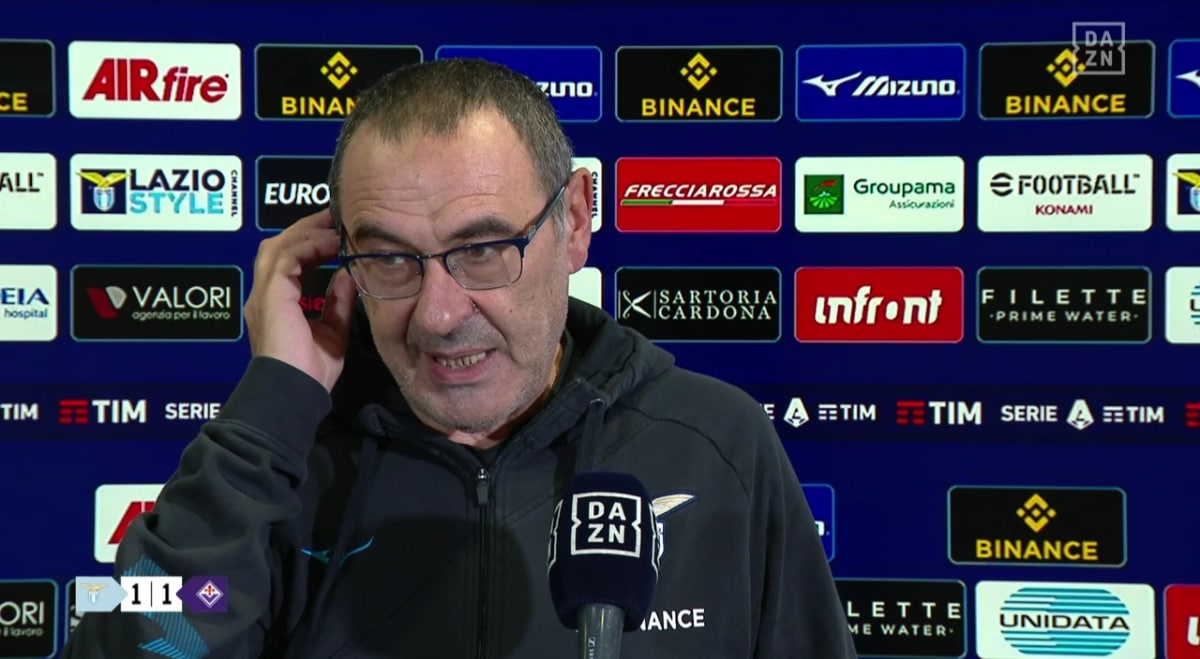 Sarri recrimina: "Lazio stanca, noi avevamo giocato martedi mentre la Fiorentina aveva giocato sabato"