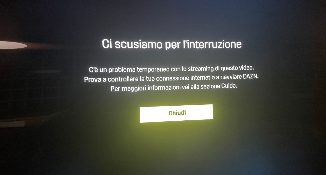 Tifosi furiosi, problemi su Dazn per Napoli-Juventus: "Problema temporaneo, controlla connessione"