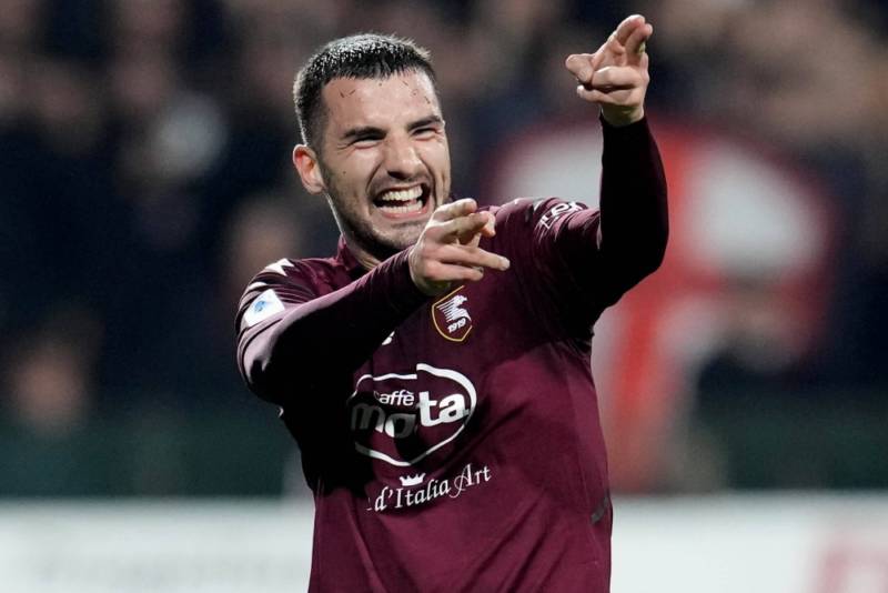 Corriere dello Sport: “Bonazzoli-Fiorentina? La Salernitana lo cede solo in prestito con obbligo fissato a 5 milioni”