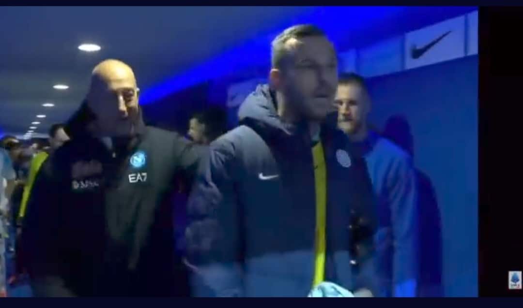 Il video che inguaia Handanovic, parole a Sozza prima di Inter-Napoli: "Mi raccomando fischia poco"