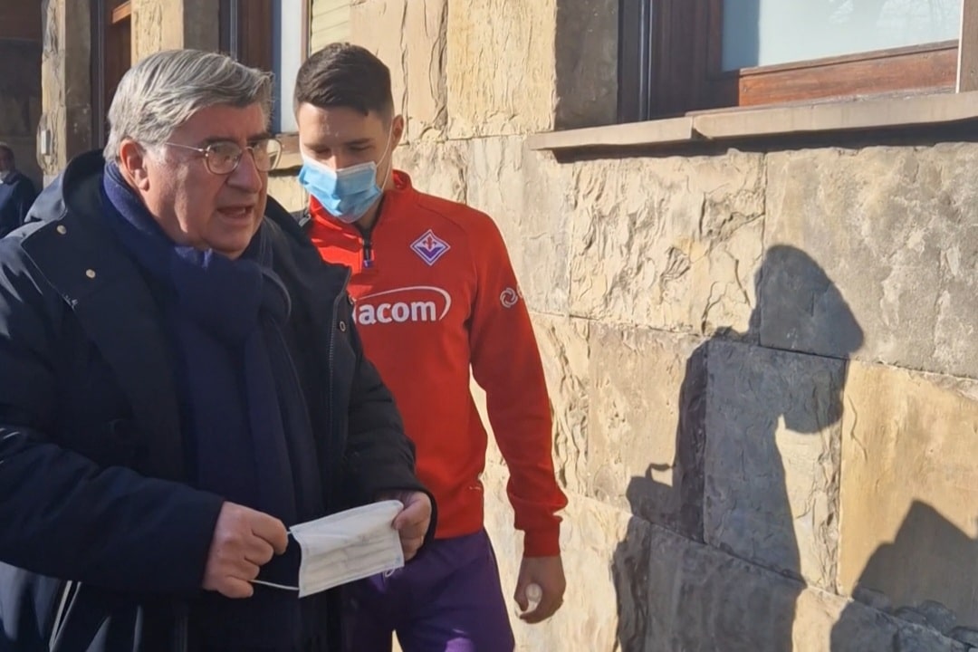 (VIDEO): Brekalo alle visite mediche con la Fiorentina. Poi arriverà firma ed ufficialità