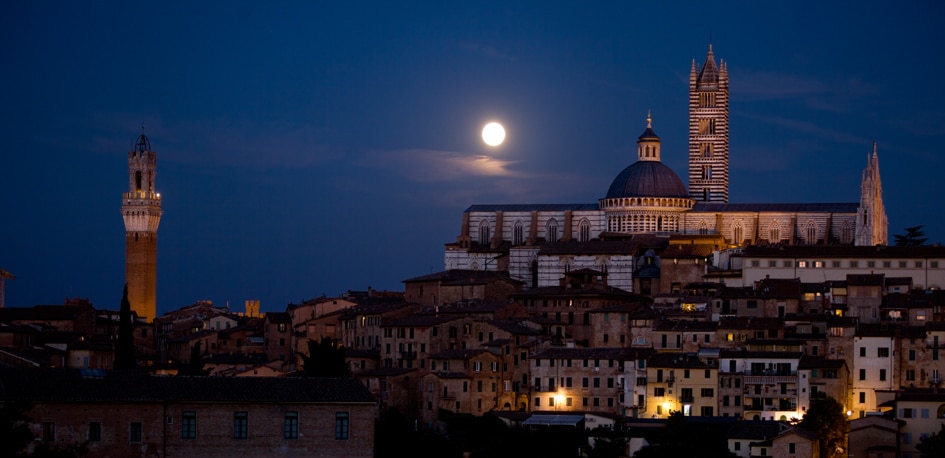 Terremoto a Siena, scossa sentita anche a Firenze e in tutta la Toscana. Gente scesa per strada
