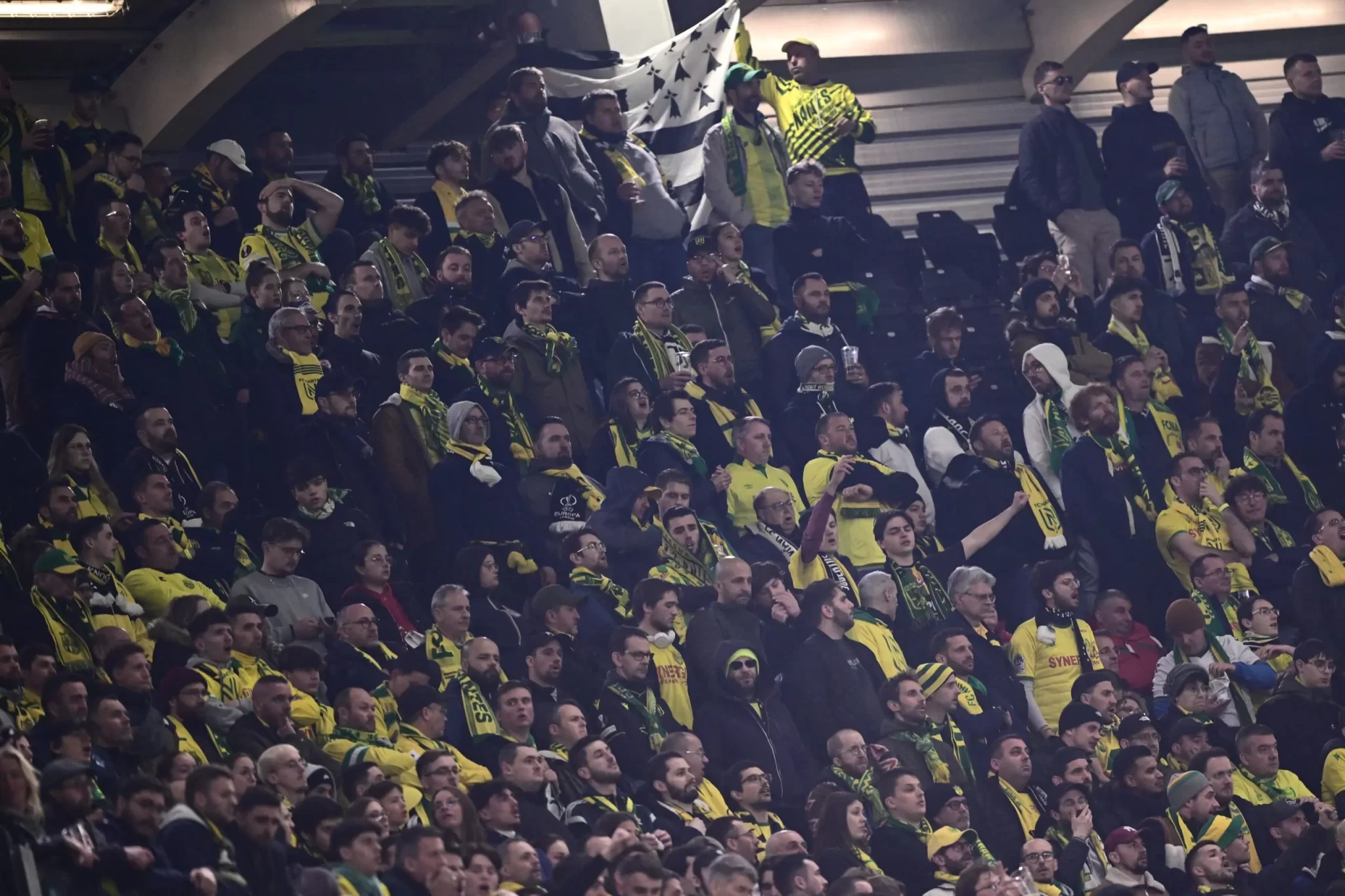 Tifosi del Nantes provocano la Juventus intonando il coro: "Serie B!". Bianconeri derisi dai francesi