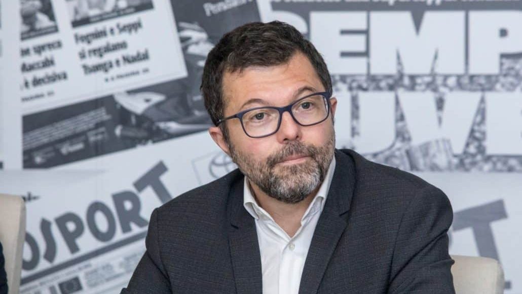 Direttore di Tuttosport: "Tutta la famiglia di mia moglie è della Fiorentina, in famiglia mi seppelliscono"