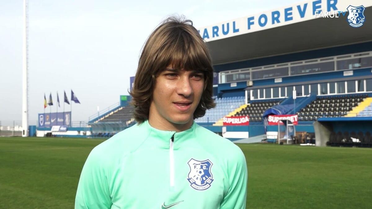 Alla Fiorentina piace Stoian, il giovane talento rumeno che ha stregato Hagi. L'affare può concretizzarsi in estate - 
