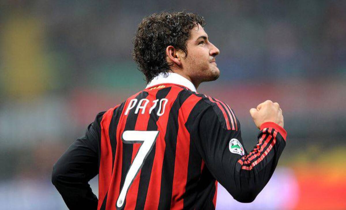 Pato: "Amavo giocare a Firenze, ogni volta che giocavo al Franchi facevo gol. Anche la città è bella" - 