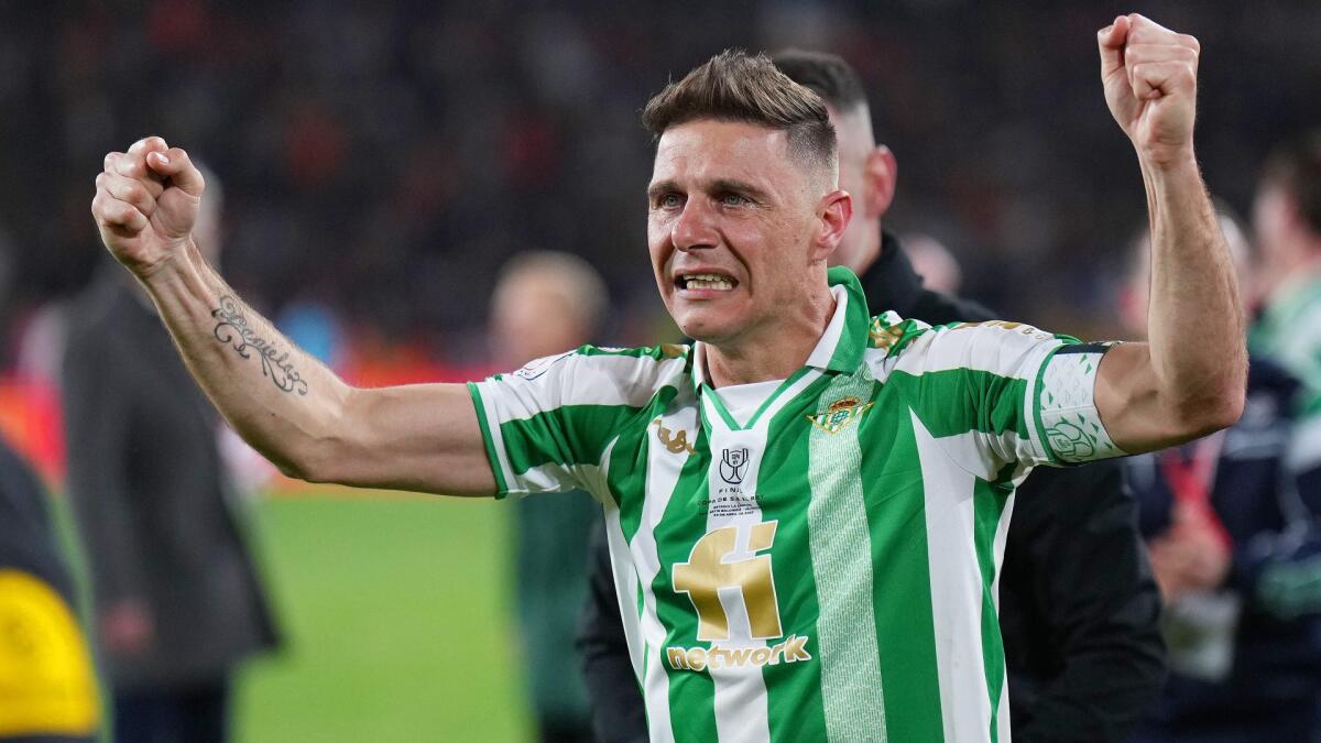 Joaquin da record: altre 10 apparizioni e sarà il calciatore con più presenze della Liga spagnola - 