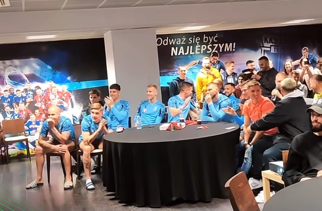 Il video della reazione del Lech Poznan quando hanno sorteggiato la Fiorentina come avversario