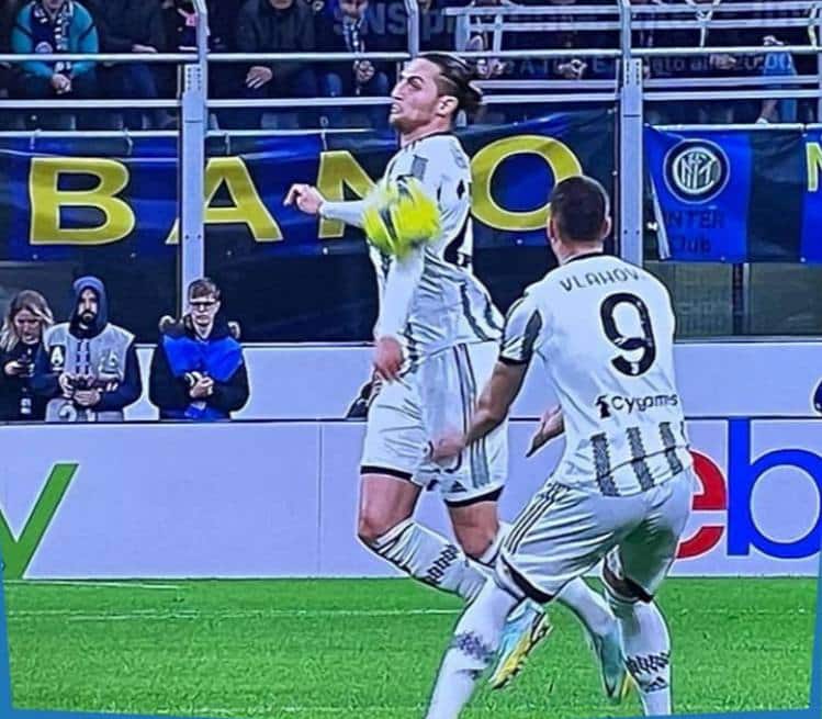 La Juventus è tornata, secondo gol fatto in una settimana che inizia da netto tocco di braccio