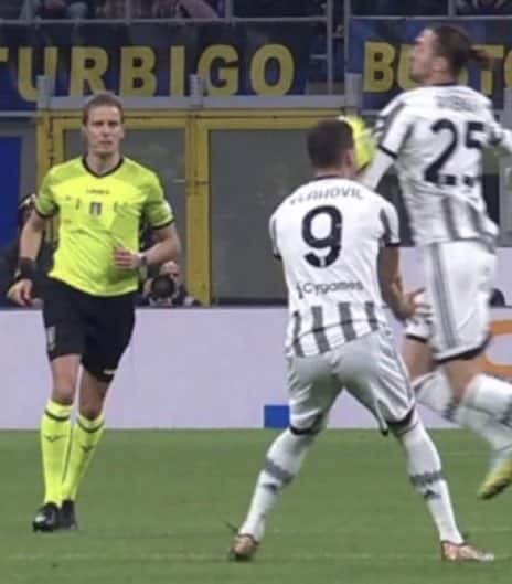 La Juventus è tornata, secondo gol fatto in una settimana che inizia da netto tocco di braccio