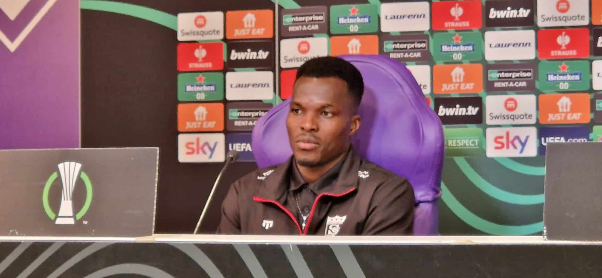 Cofie (Sivasspor): "Non siamo inferiori alla Fiorentina, l'abbiamo studiata bene e vogliamo vincere"