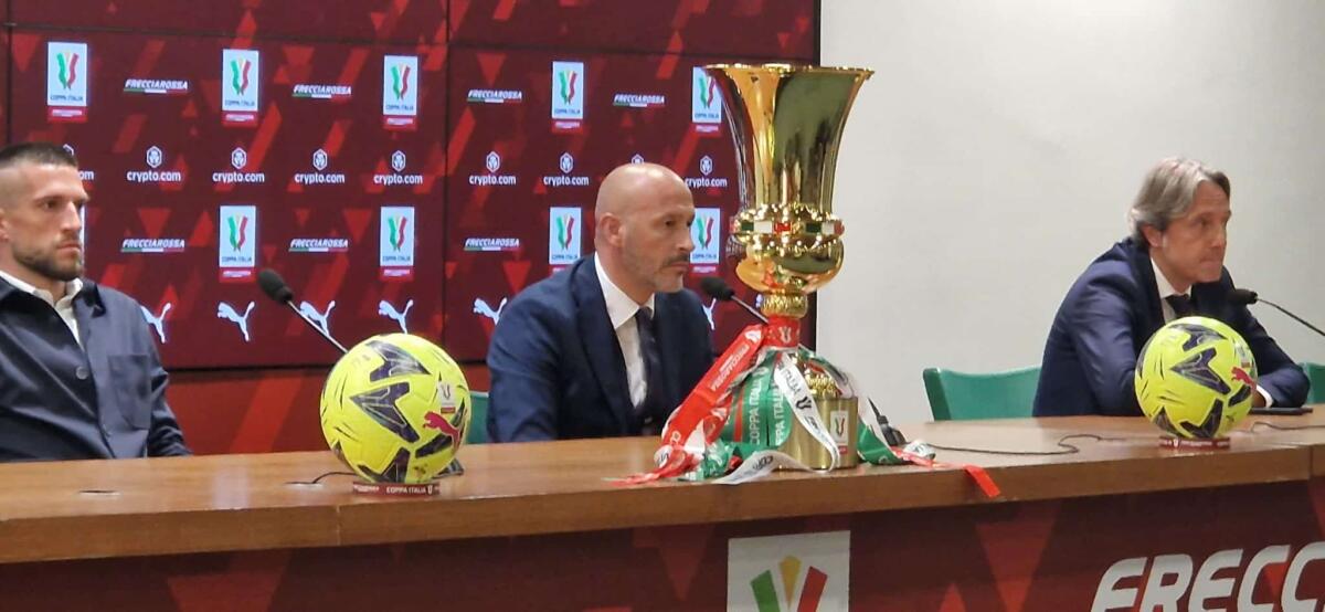 Bilancio dei trofei dei giocatori delle due squadre: Inter (92) ne ha più del doppio dei Viola (42) - 