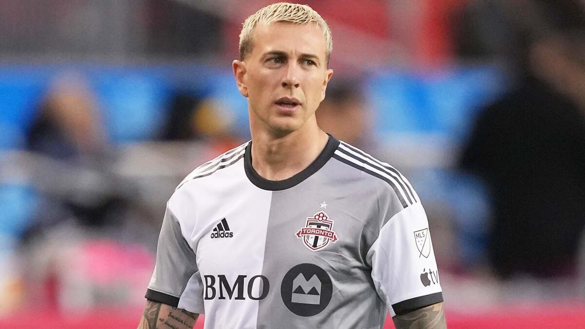 Il declino di Bernardeschi in MLS: ultimo con il Toronto e fuori rosa dopo rivolta contro allenatore - 