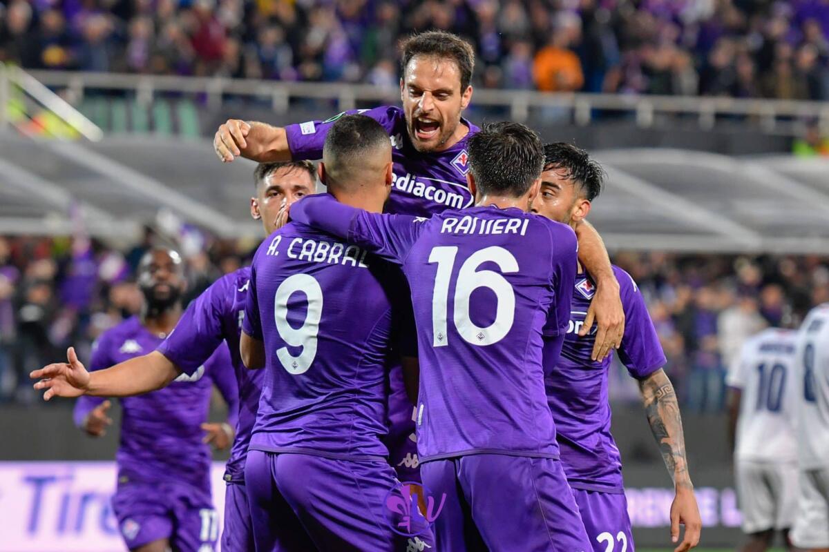 Scanagatta: "Se prendiamo gol subito mi metto a piangere, se resistiamo il primo tempo si innervosiranno" - Esultanza ACF Fiorentina